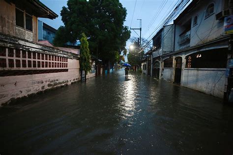 ondoy year|One year after Ondoy, many still living in danger zones.